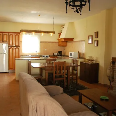 Apartamento Villa Encarna alojamientos turísticos con piscina comunitaria