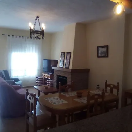 Villa Encarna alojamientos turísticos con piscina comunitaria Apartamento *