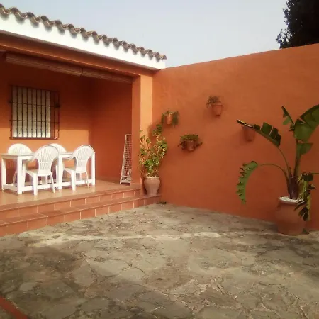 Apartamento Villa Encarna alojamientos turísticos con piscina comunitaria *